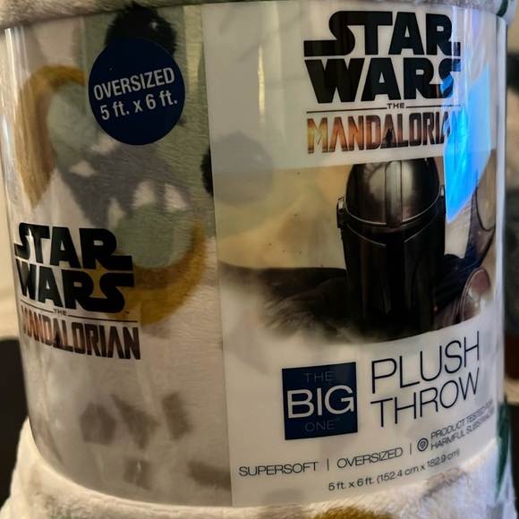 Star Wars Oversized Supersoft Printed Plush Throw - Picture 4 of 5